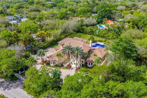 11400 SW 67th Avenue Pinecrest FL 33156