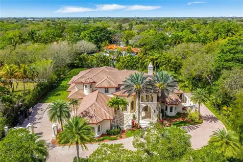 11400 SW 67th Avenue Pinecrest FL 33156