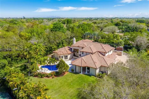 11400 SW 67th Avenue Pinecrest FL 33156