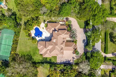 11400 SW 67th Avenue Pinecrest FL 33156