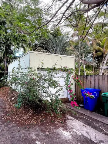 901 NW 10th Court Miami FL 33136