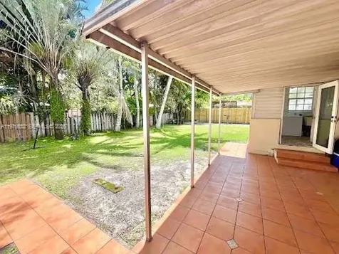 901 NW 10th Court Miami FL 33136