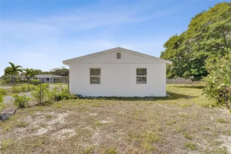 4701 N Andrews Avenue Oakland Park FL 33309