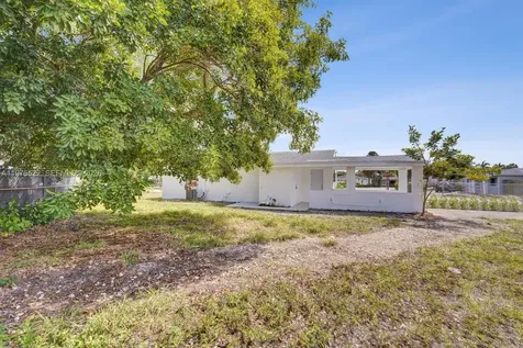 4701 N Andrews Avenue Oakland Park FL 33309