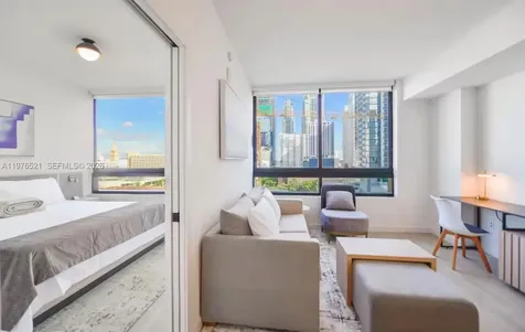 225 N Miami Avenue Miami FL 33128
