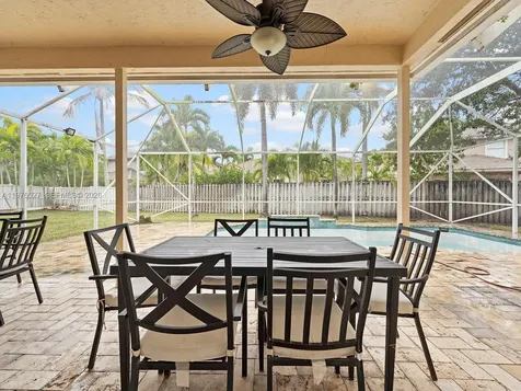 1104 NW 139th Avenue Pembroke Pines FL 33028