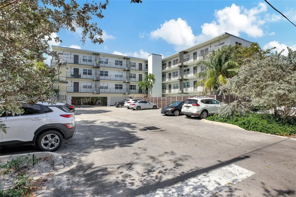 609 NE 13th Avenue Fort Lauderdale FL 33304