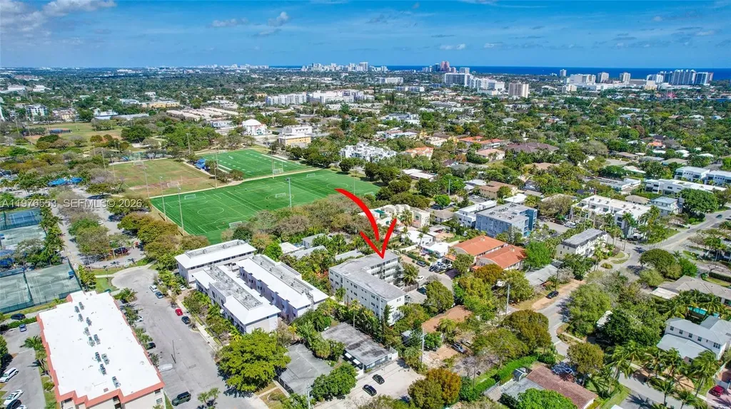 609 NE 13th Avenue Fort Lauderdale FL 33304