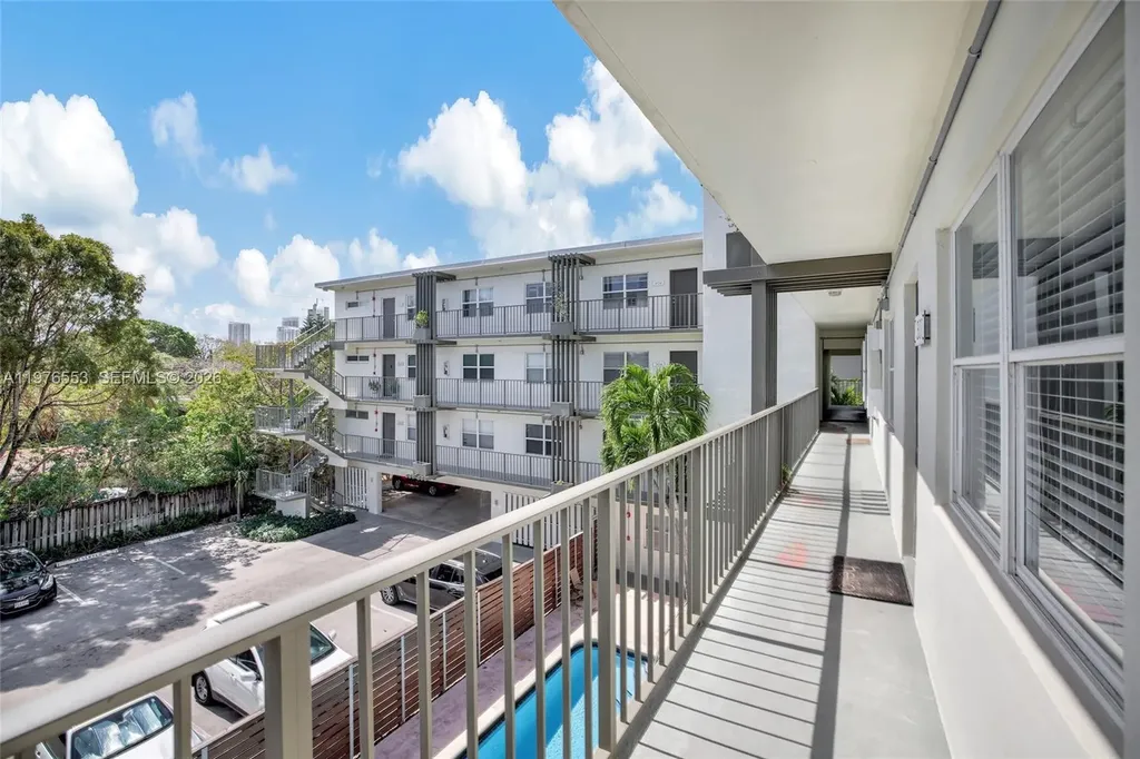 609 NE 13th Avenue Fort Lauderdale FL 33304