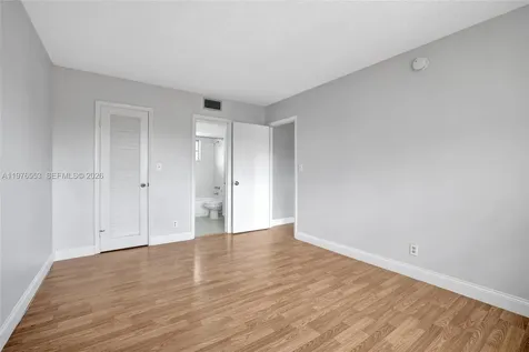 609 NE 13th Avenue Fort Lauderdale FL 33304