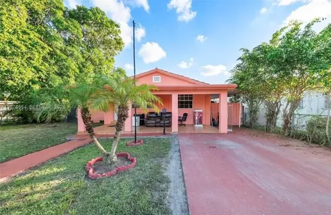 5300 SW 6th Street Miami FL 33134