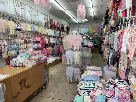 1708 W 68 Street Hialeah FL 33014