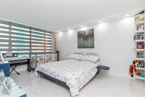 2500 Parkview Drive Hallandale Beach FL 33009