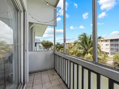 6701 NW 169th Street Hialeah FL 33015