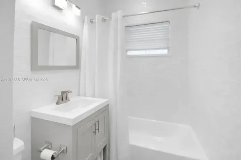 100 SW 30th Road Miami FL 33129