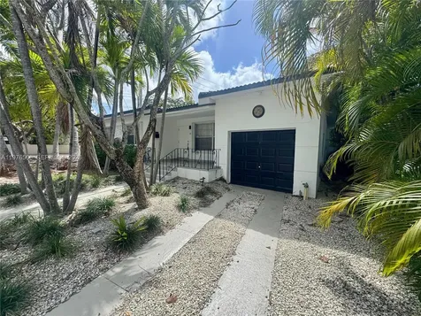 100 SW 30th Road Miami FL 33129