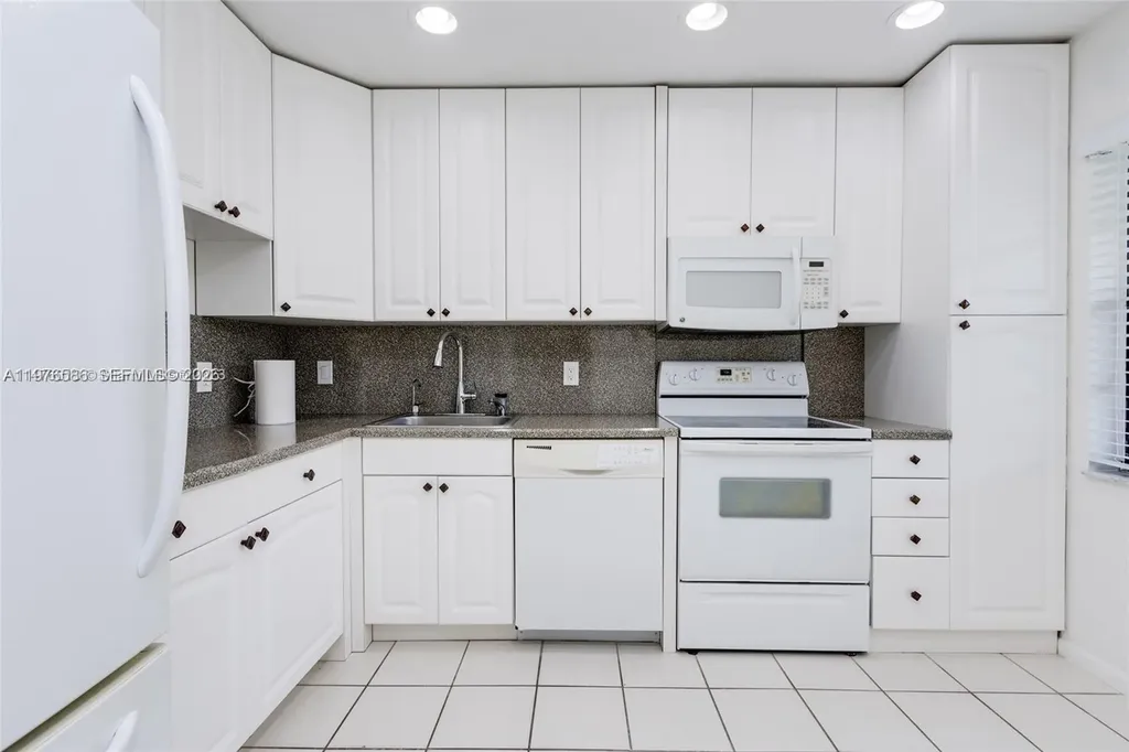 21529 Cypress Hammock Drive Boca Raton FL 33428