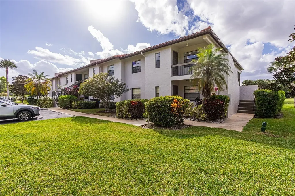 21529 Cypress Hammock Drive Boca Raton FL 33428