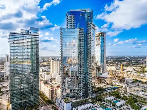 851 NE 1st Avenue Miami FL 33132