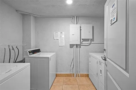 401 69th Street Miami Beach FL 33141