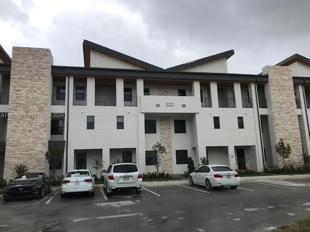 10431 NW 82nd Street Doral FL 33178