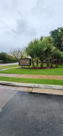 12305 NW 11 Pembroke Pines FL 33026