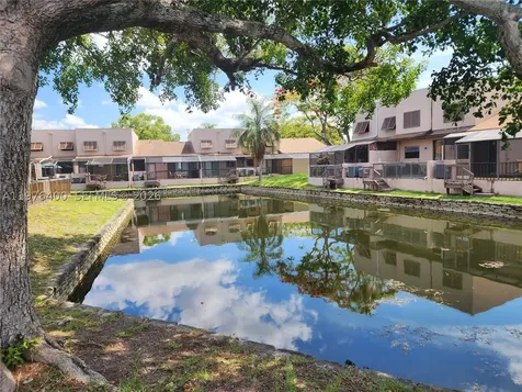 12305 NW 11 Pembroke Pines FL 33026