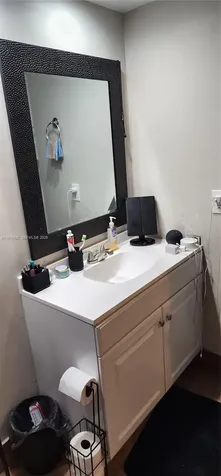 12305 NW 11 Pembroke Pines FL 33026