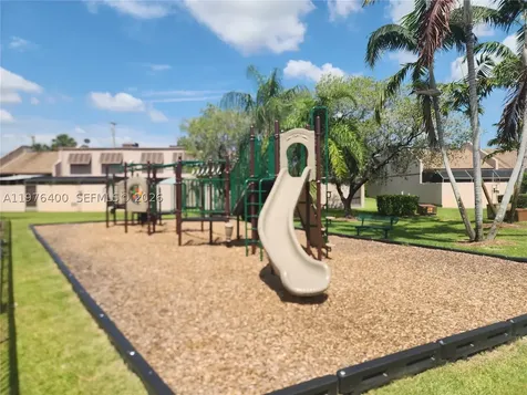 12305 NW 11 Pembroke Pines FL 33026