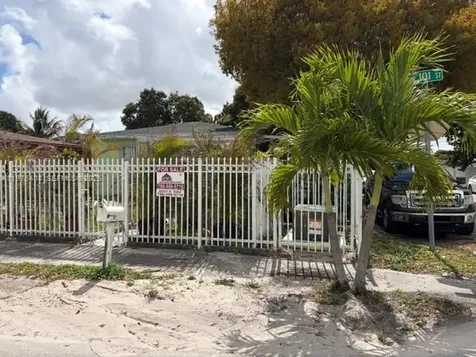 2994 NW 101st Street Miami FL 33147