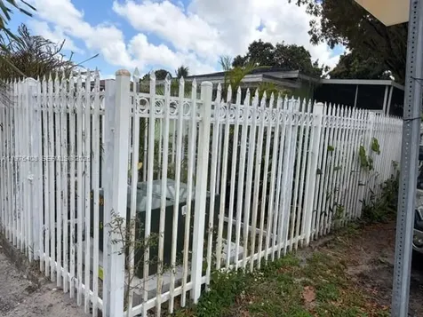 2994 NW 101st Street Miami FL 33147