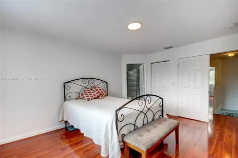 5737 NW 114th Path Doral FL 33178