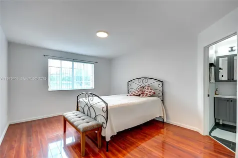5737 NW 114th Path Doral FL 33178