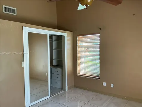 203 N Moccasin Trail N Jupiter FL 33458