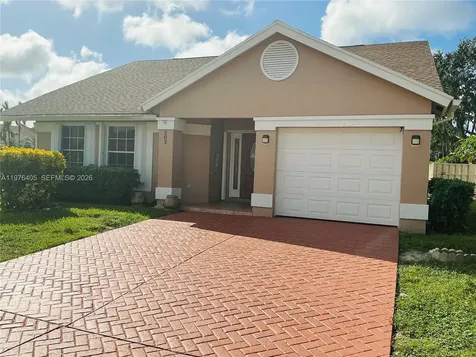 203 N Moccasin Trail N Jupiter FL 33458
