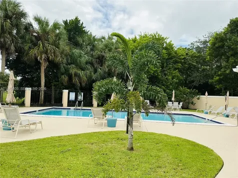 203 N Moccasin Trail N Jupiter FL 33458