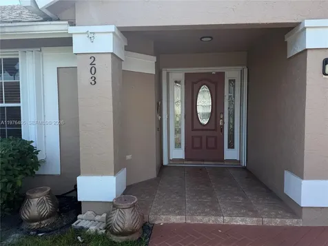 203 N Moccasin Trail N Jupiter FL 33458