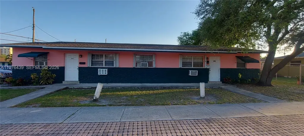 505 NW 3rd Street Dania Beach FL 33004