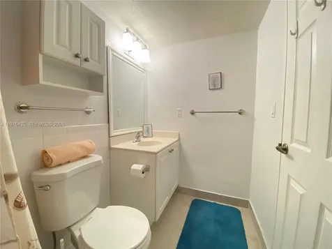 2501 S Ocean Drive Hollywood FL 33019