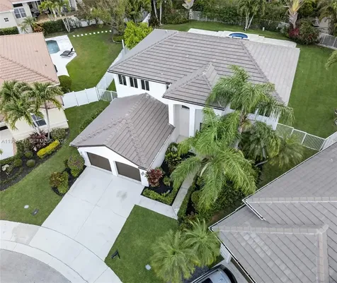 1008 Highland Meadows Drive Weston FL 33327