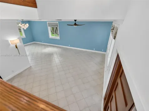 1008 Highland Meadows Drive Weston FL 33327