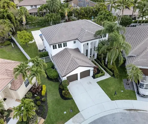 1008 Highland Meadows Drive Weston FL 33327
