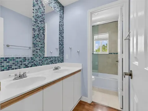 1008 Highland Meadows Drive Weston FL 33327
