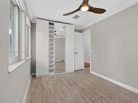 1008 Highland Meadows Drive Weston FL 33327