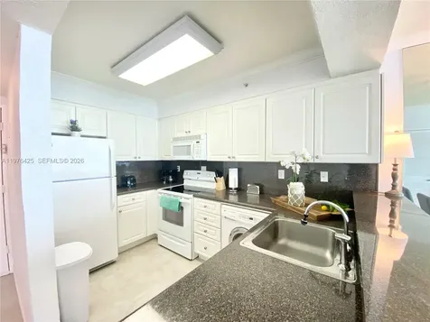 2501 S Ocean Drive Hollywood FL 33019
