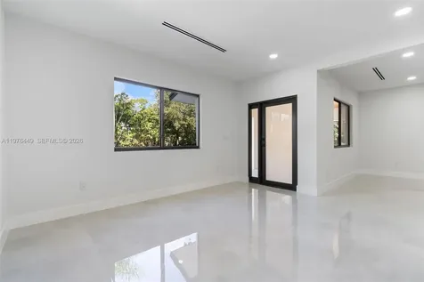 4800 SW 61st Avenue Davie FL 33314