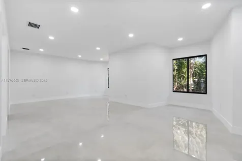 4800 SW 61st Avenue Davie FL 33314