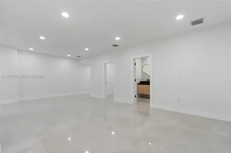4800 SW 61st Avenue Davie FL 33314