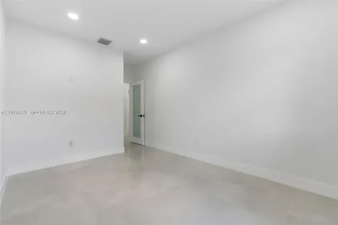 4800 SW 61st Avenue Davie FL 33314