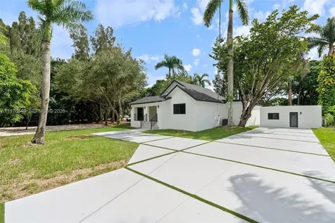4800 SW 61st Avenue Davie FL 33314